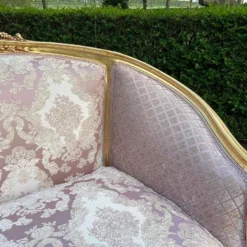 1900's French Louis XVI Corbeille Settee In Pink Damask -chairish shop 1900s french louis xvi corbeille settee in pink damask 3031