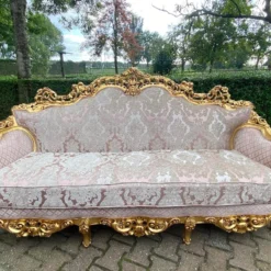 1900's French Louis Xvi Sofa Set In Gold Leaf Beech And Pale Pink Damask - 3 Pcs -chairish shop 1900s french louis xvi sofa set in gold leaf beech and pale pink damask 3 pcs 6610