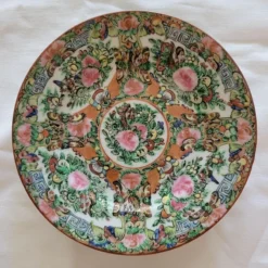 1930's Chinese Rose Medallion Porcelain Dessert Plates - 6 Available -chairish shop 1930s chinese rose medallion porcelain dessert plates 6 available 2264