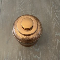 1930’s Hammered Copper Tobacco Rumidor From New York -chairish shop 1930s hammered copper tobacco rumidor from new york 9963 scaled