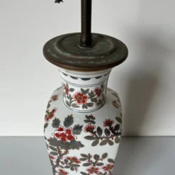 1940's Porcelain De Paris Chinoiserie Style Table Lamp -chairish shop 1940s porcelain de paris chinoiserie style table lamp 1815 scaled