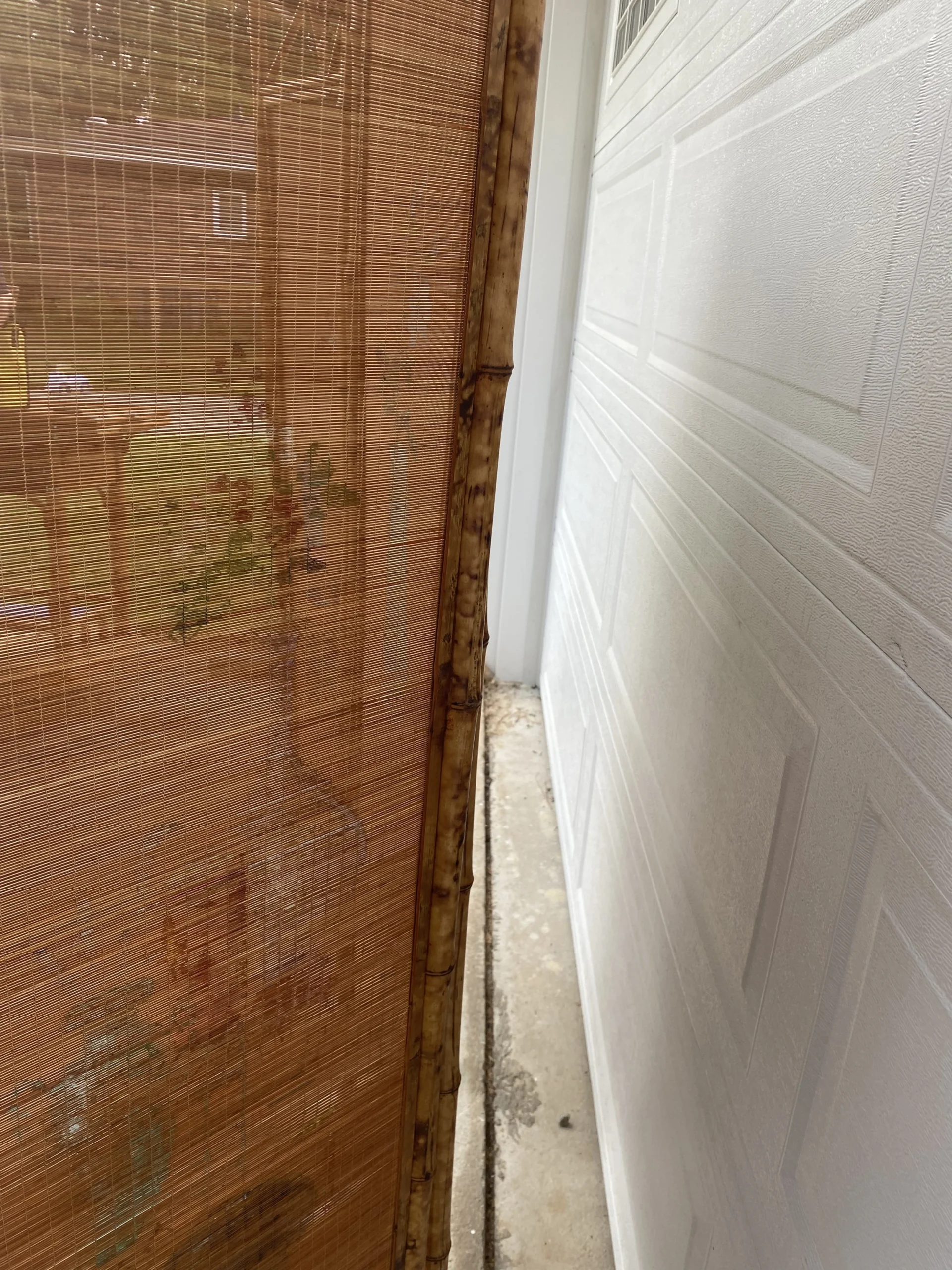 1950’s Hand Painted Burnt Rattan Chinese Folding Screen 4 1950’s Hand Painted Burnt Rattan Chinese Folding Screen - Image 4