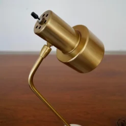 1950's Laurel Lighting Table Lamp -chairish shop 1950s laurel lighting table lamp 4923 scaled