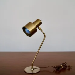 1950's Laurel Lighting Table Lamp -chairish shop 1950s laurel lighting table lamp 5247