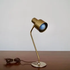 1950's Laurel Lighting Table Lamp -chairish shop 1950s laurel lighting table lamp 8605