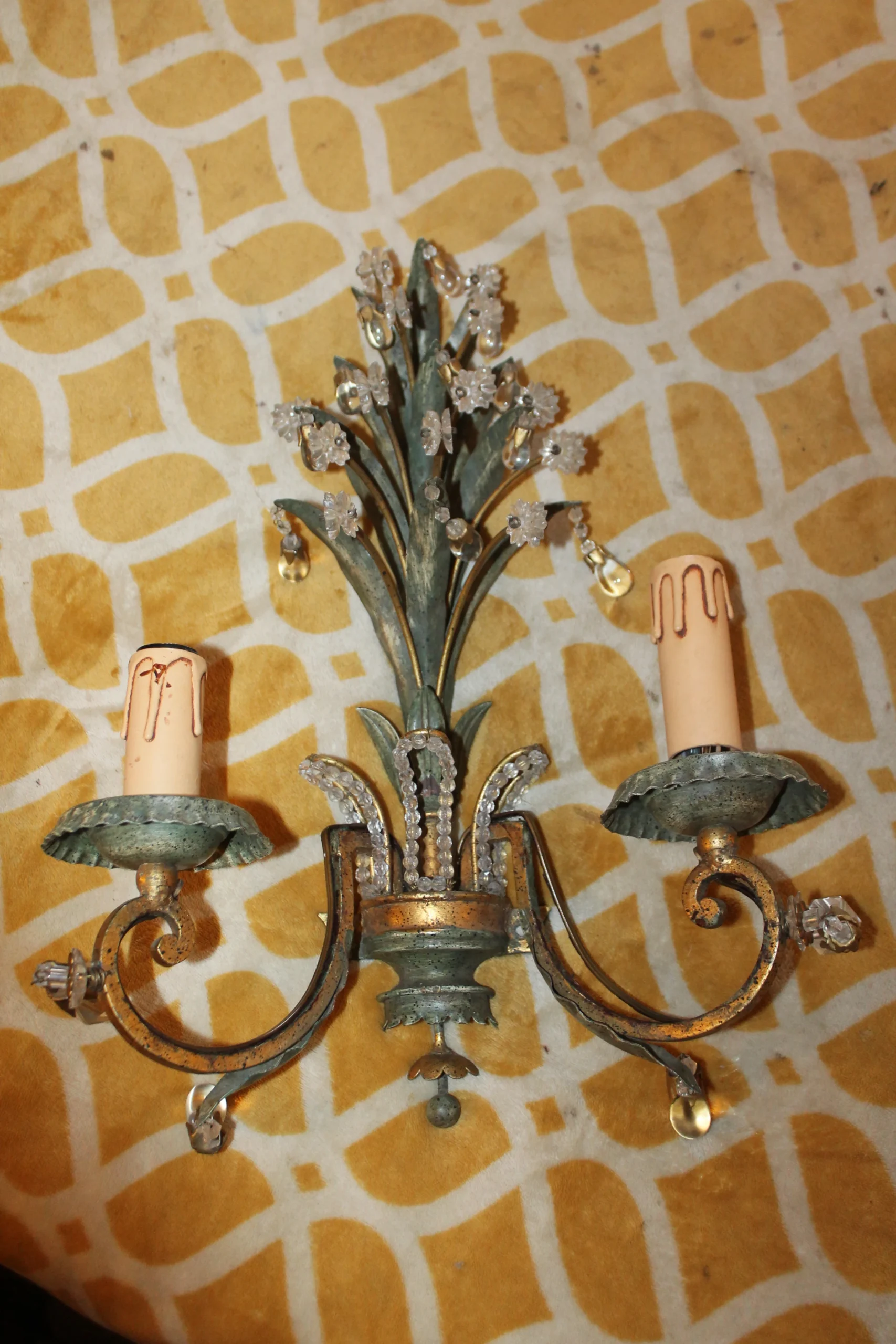 1960's French Regency Verde Palm Form Tole & Crystal Wall Lamp/ Sconce By Maison Bagues 9 1960's French Regency Verde Palm Form Tole & Crystal Wall Lamp/ Sconce By Maison Bagues - Image 9