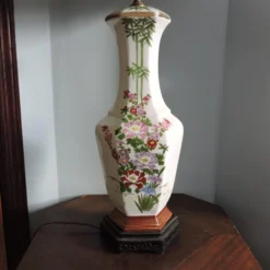 1960's Fujita Kutani Ware Japanese Porcelain Lamp With Replacement Shade -chairish shop 1960s fujita kutani ware japanese porcelain lamp with replacement shade 9179 scaled