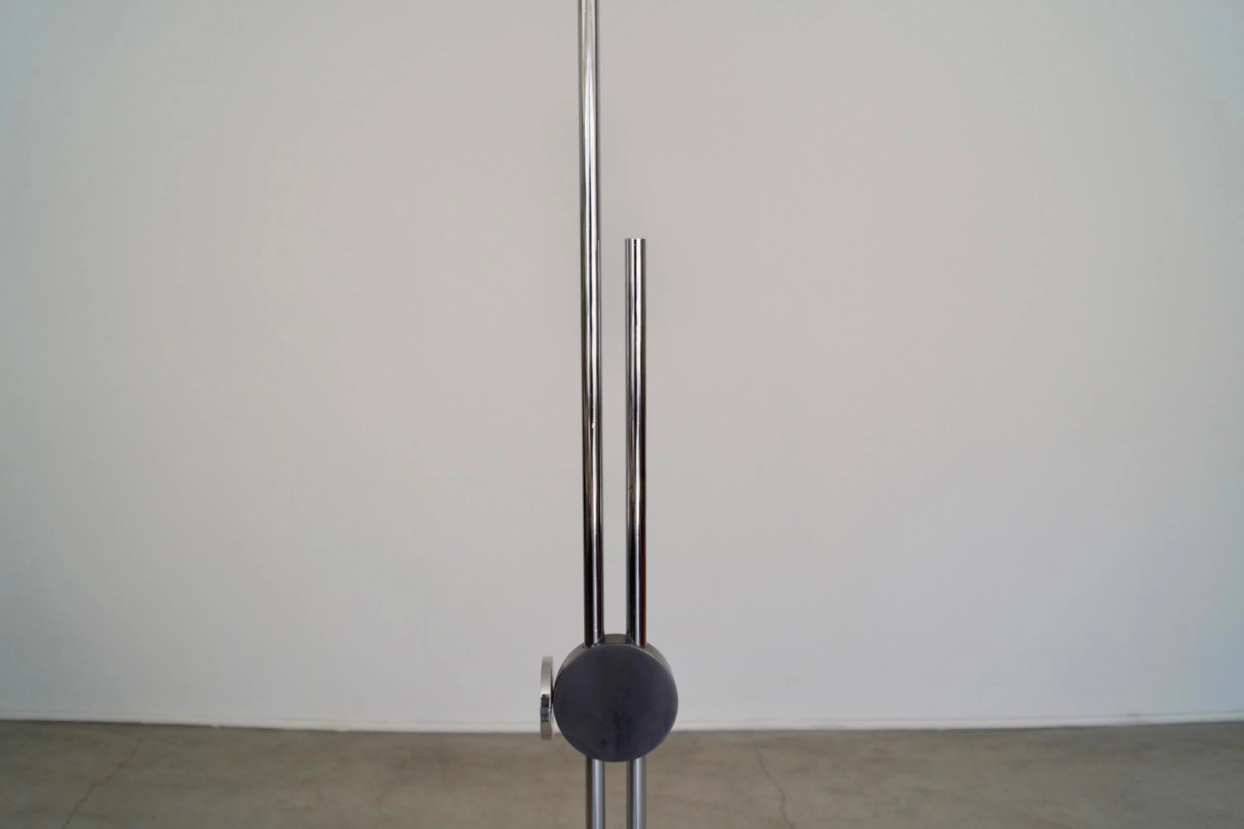 1960's Mid-Century Modern Robert Sonneman Adjustable Floor Lam 6 1960's Mid-Century Modern Robert Sonneman Adjustable Floor Lam - Image 6