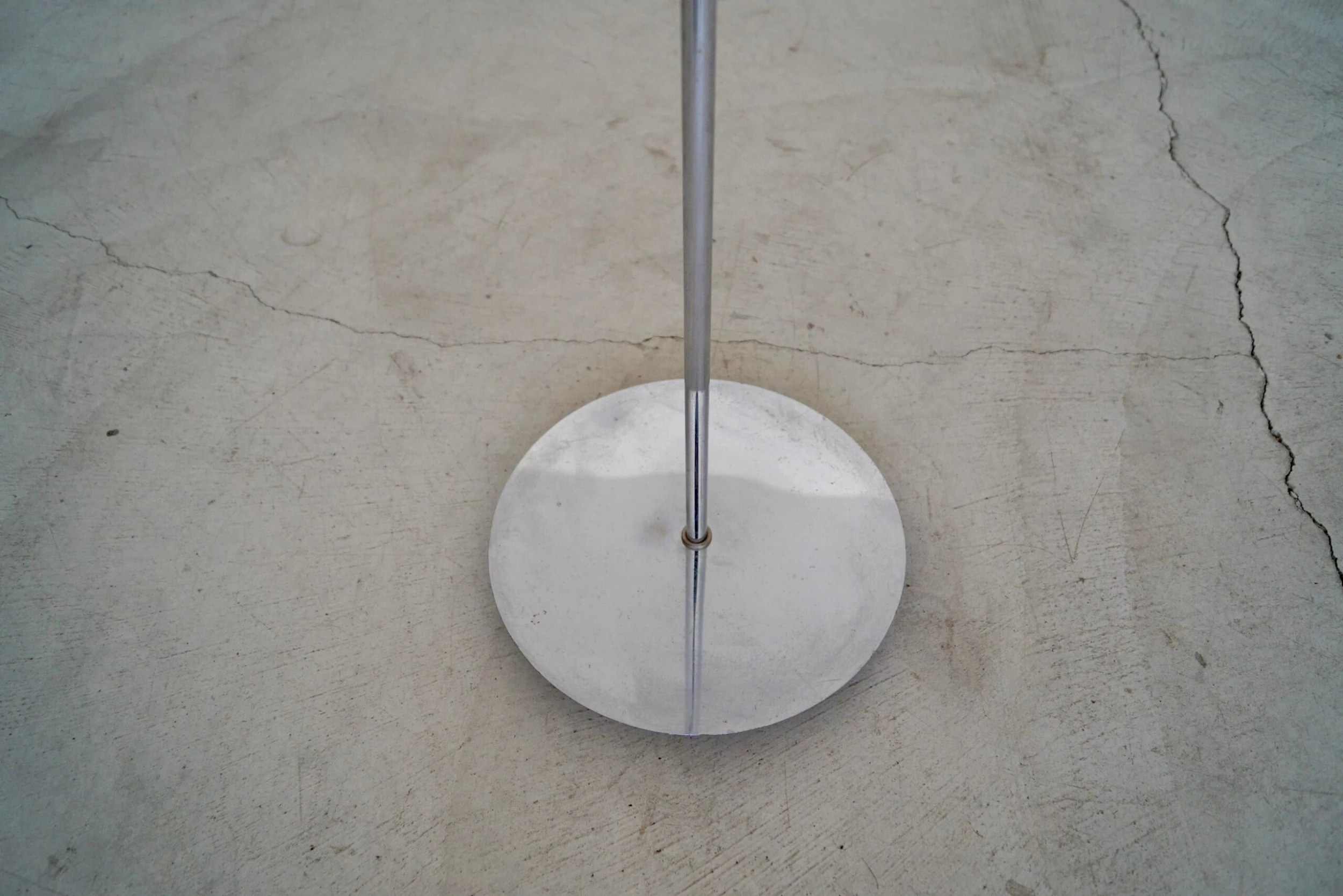 1960's Mid-Century Modern Robert Sonneman Adjustable Floor Lam 9 1960's Mid-Century Modern Robert Sonneman Adjustable Floor Lam - Image 9