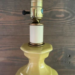 1970's Large Geometric Yellow Ceramic Table Lamp -chairish shop 1970s large geometric yellow ceramic table lamp 2153 scaled