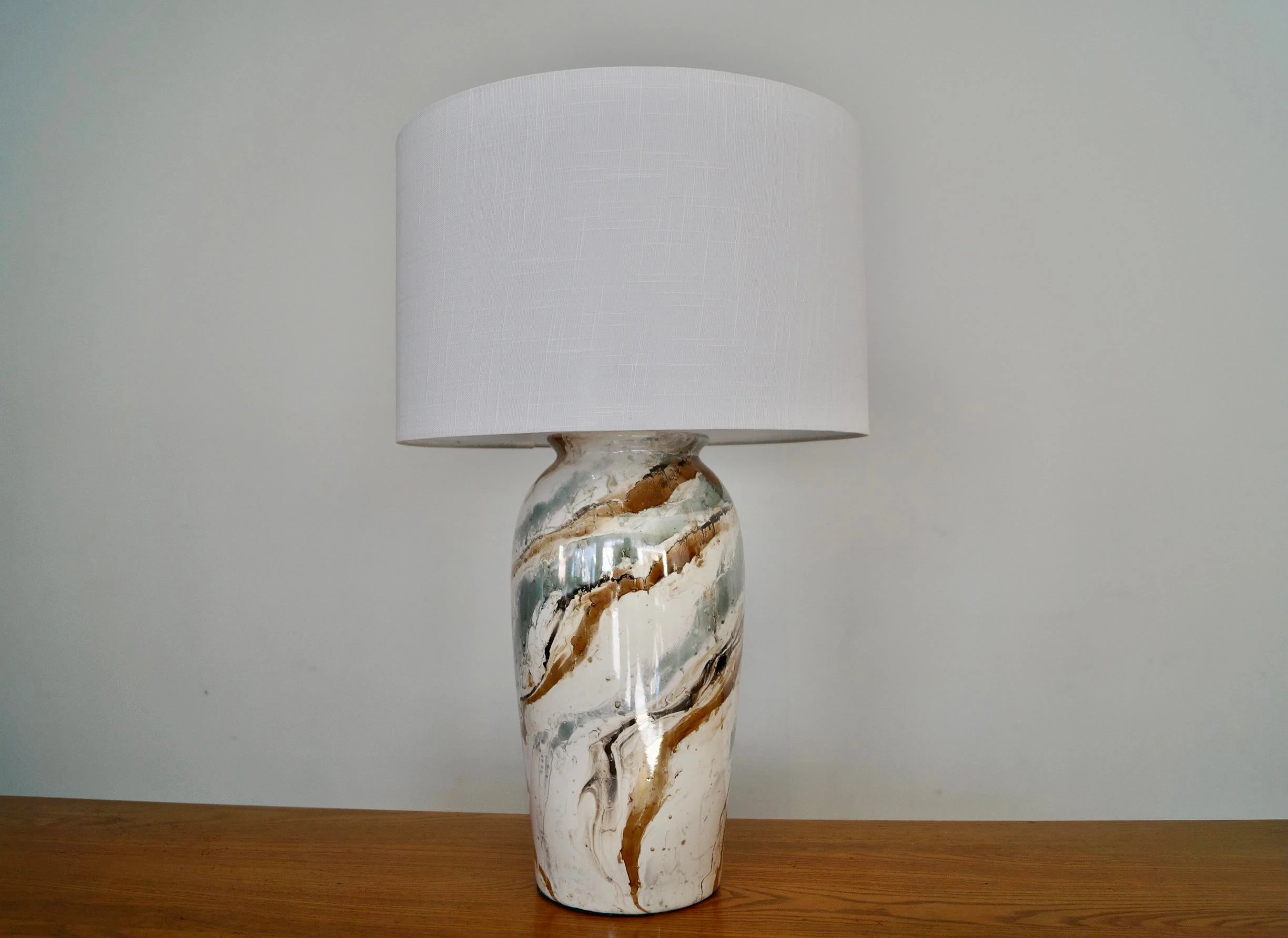 1970's Mid-Century Modern Glazed Ceramic Table Lamp 2 1970's Mid-Century Modern Glazed Ceramic Table Lamp - Image 2