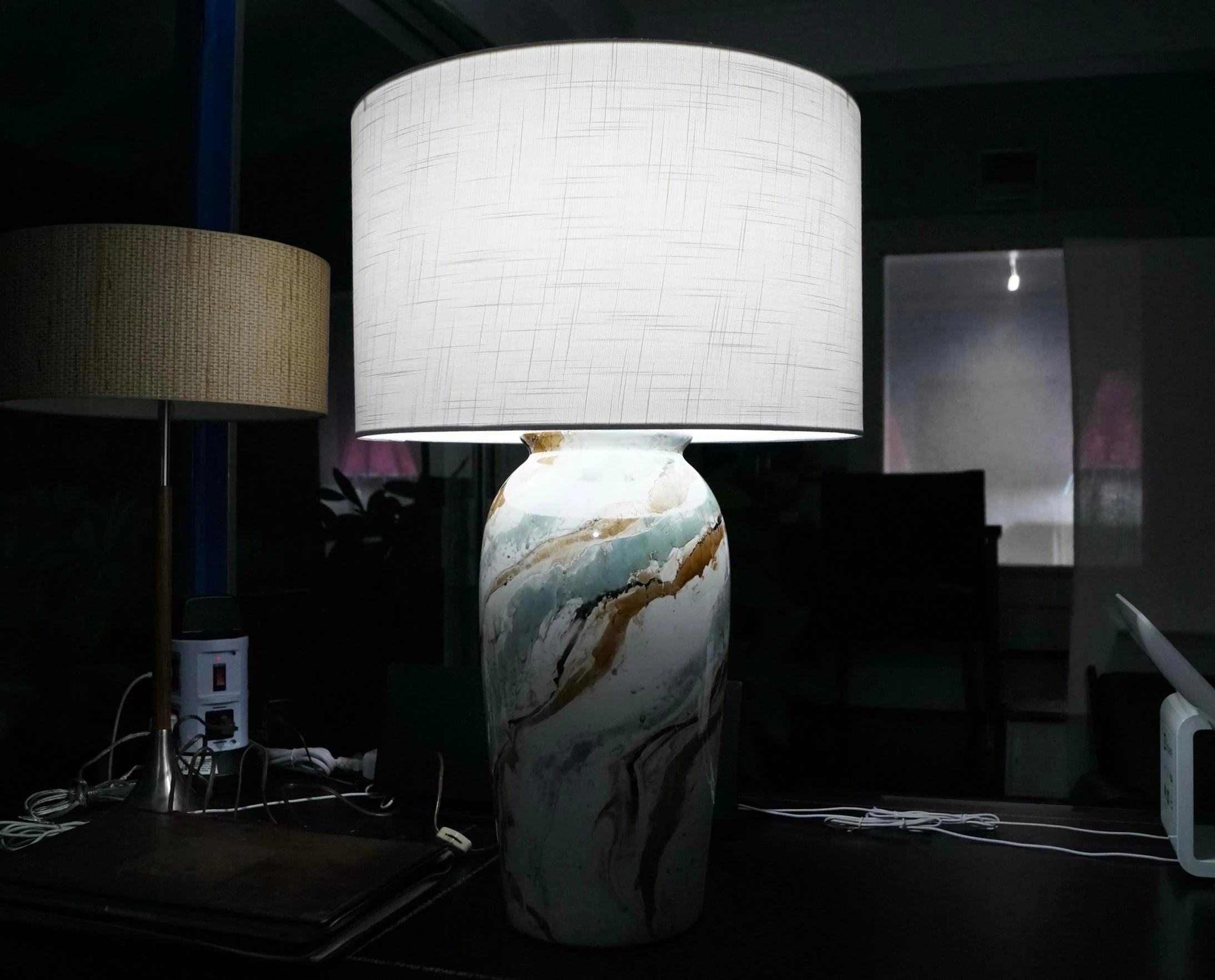 1970's Mid-Century Modern Glazed Ceramic Table Lamp 9 1970's Mid-Century Modern Glazed Ceramic Table Lamp - Image 9