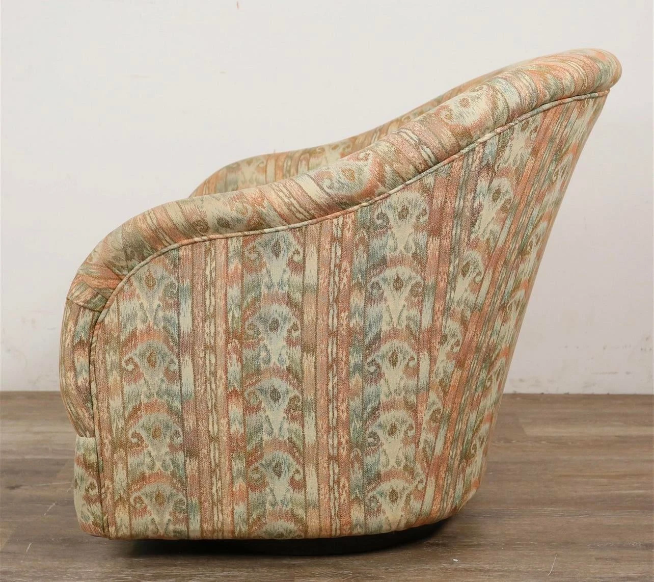 1970’s Milo Baughman Style Swivel Lounge Chair 2 1970’s Milo Baughman Style Swivel Lounge Chair - Image 2