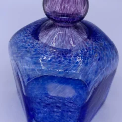 1970's Purple & Blue Kosta Boda Antikva Vase By Bertil Vallien #47835 -chairish shop 1970s purple and blue kosta boda antikva vase by bertil vallien 47835 0953 scaled