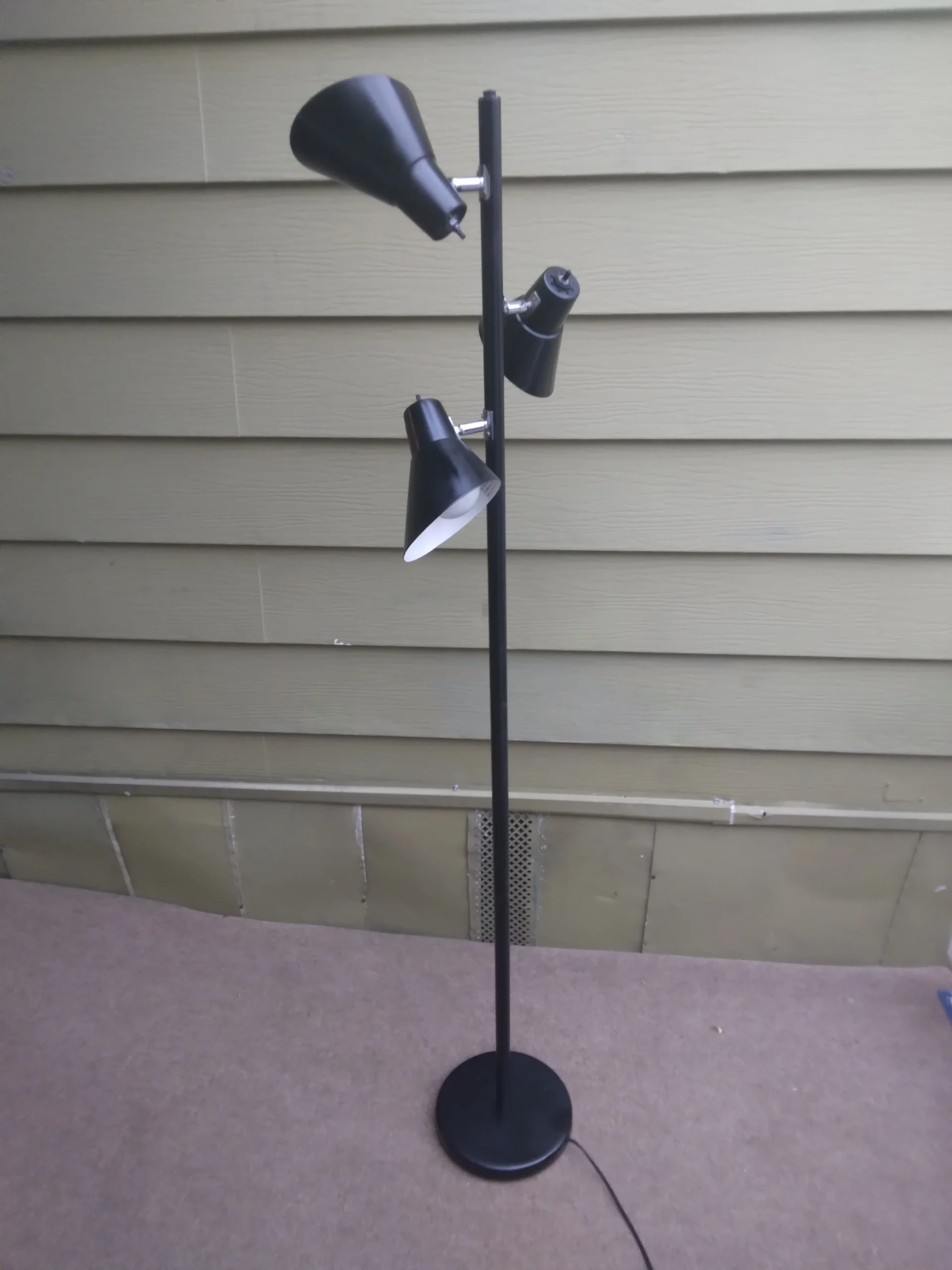 1970's Three Shaded Black Floor Lamp 2 1970's Three Shaded Black Floor Lamp - Image 2
