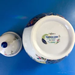 1970’s Tobacco Leaf Seymour Mann Ginger Jar -chairish shop 1970s tobacco leaf seymour mann ginger jar 4680 scaled