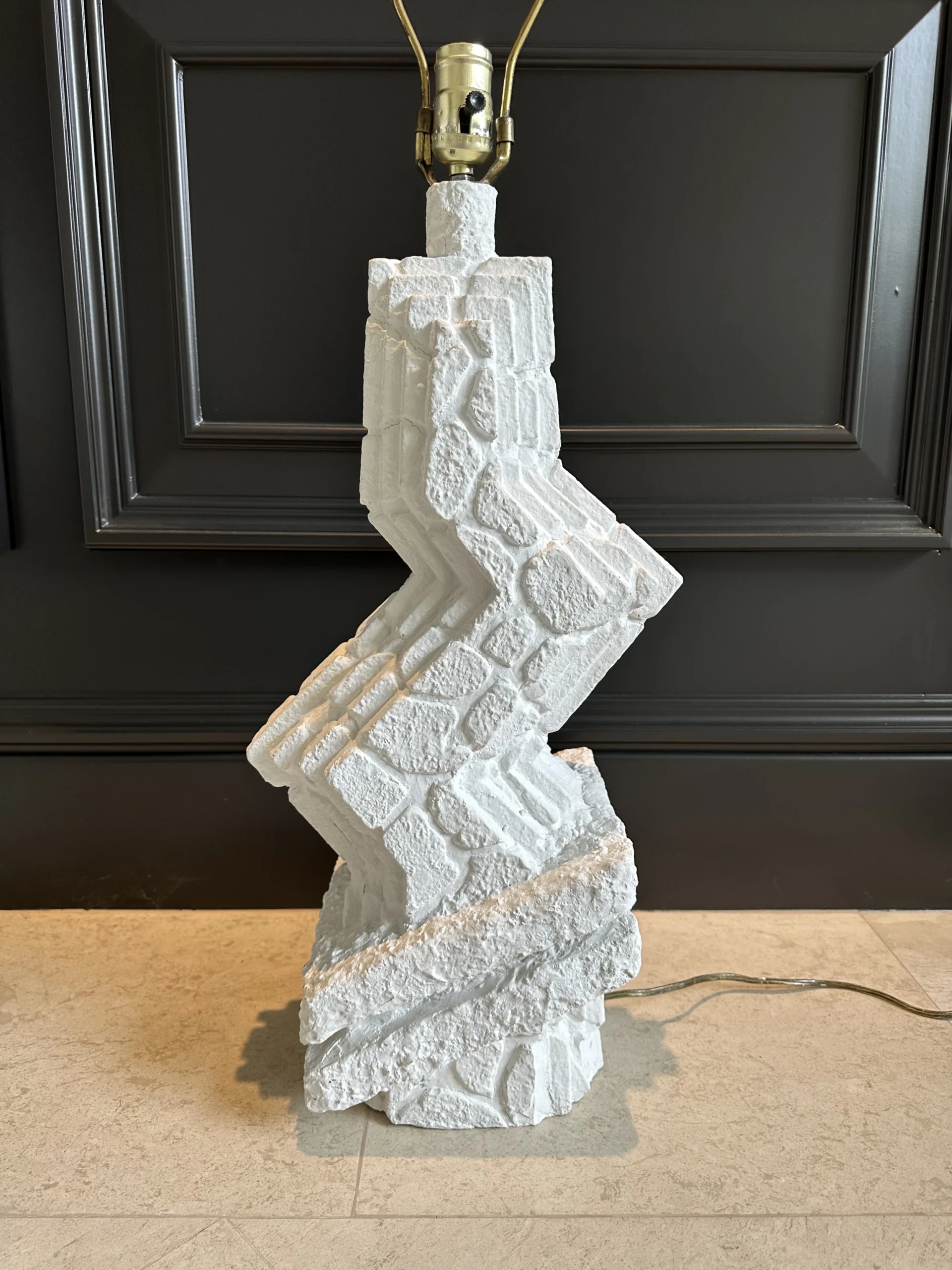 1970’s Vintage Zig Zag Plaster Table Lamp By Ziggaraut 4 1970’s Vintage Zig Zag Plaster Table Lamp By Ziggaraut - Image 4