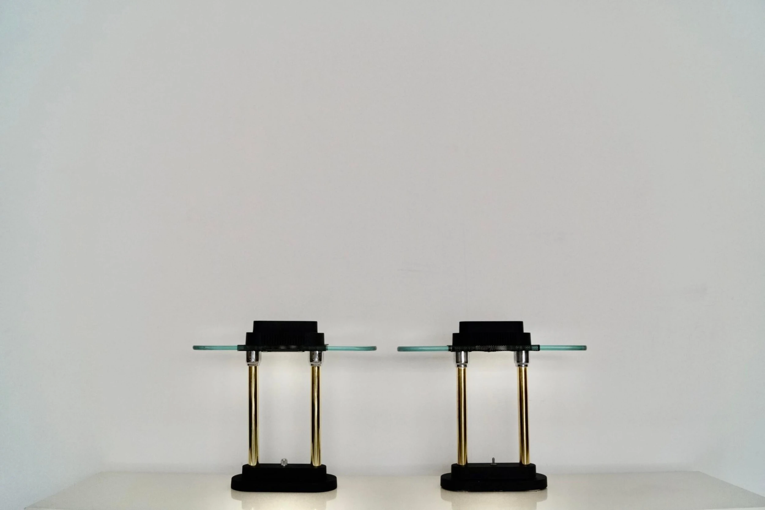 1980's Postmodern Robert Sonneman Table Lamps - A Pair 4 1980's Postmodern Robert Sonneman Table Lamps - A Pair - Image 4