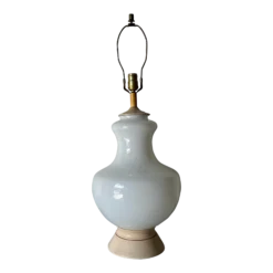Front Page 14 60's Vintage Italian White Murano Glass Table Lamp