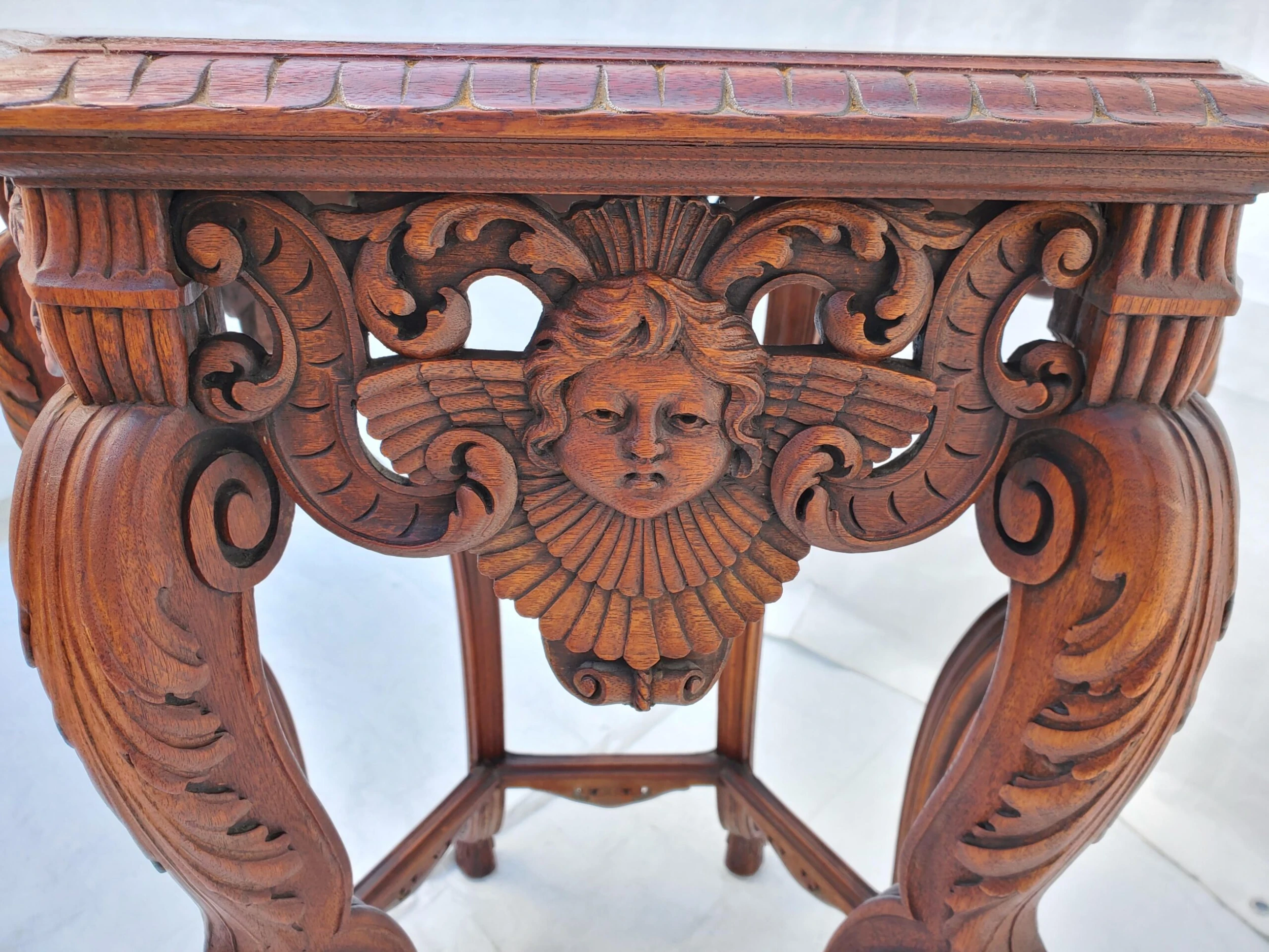 Angel / Cherub Carved Burl Walnut Hexagon Side Lamp Accent Table 1920's 4 Angel / Cherub Carved Burl Walnut Hexagon Side Lamp Accent Table 1920's - Image 4