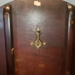 Antique English Cherry Provincial Tilt Top Table, Circa 1900's -chairish shop antique english cherry provincial tilt top table circa 1900s 5780 scaled