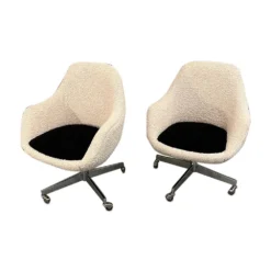 Curated Mid Century Dining/ Office/Accent Chair With New Cream & Black Boucle 1960’s Circa Designed By Knoll (4 Available) -chairish shop curated mid century dining officeaccent chair with new cream and black boucle 1960s circa designed by knoll 4 available 6911