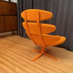 Danish Model EJ 5-S Lounge Chair By Poul M. Volther For Erik Jørgensen, 2010s -chairish shop danish model ej 5 s lounge chair by poul m volther for erik jrgensen 2010s 0259