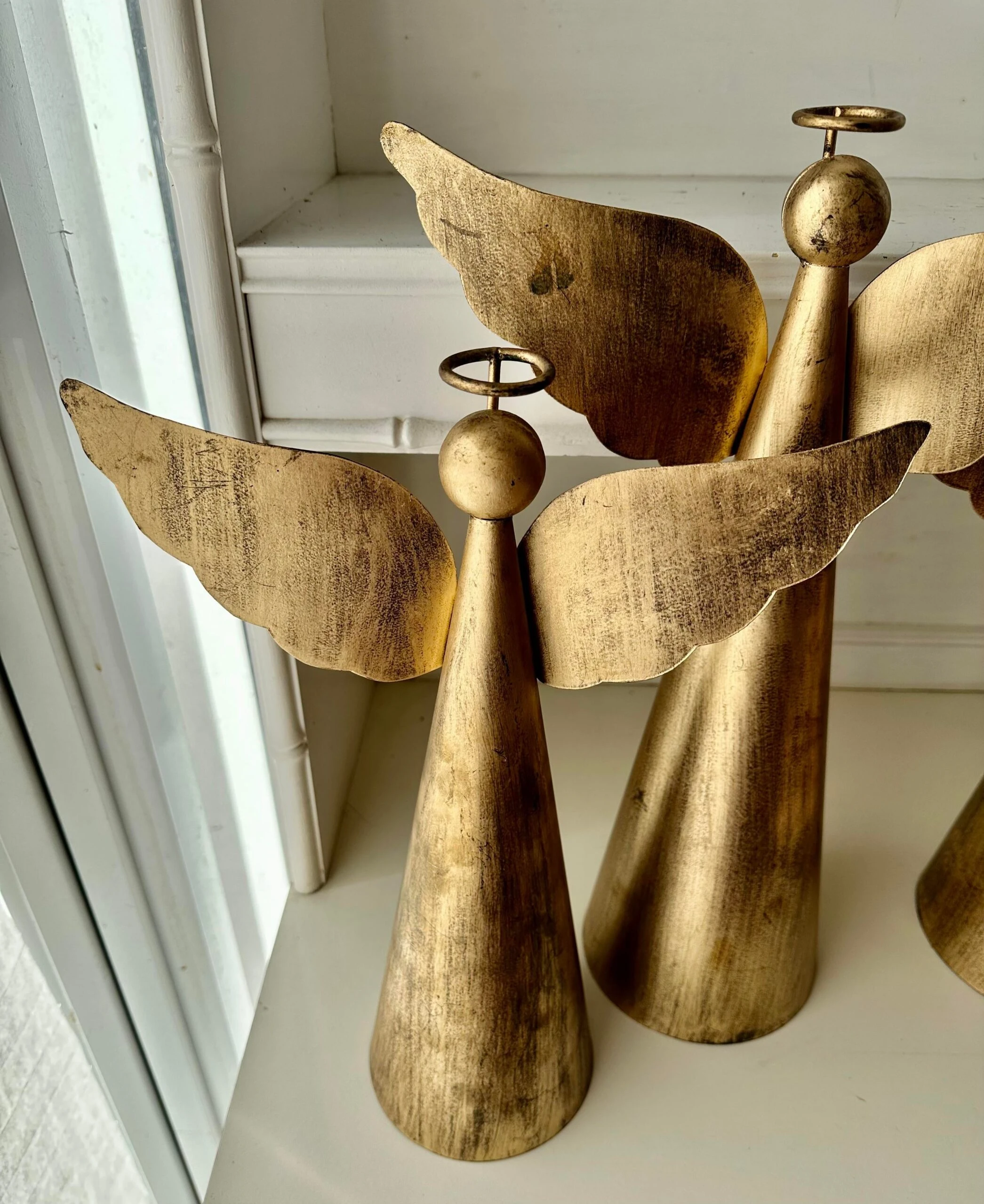 Decorative Tole Gilt Angels , S/4 2 Decorative Tole Gilt Angels , S/4 - Image 2