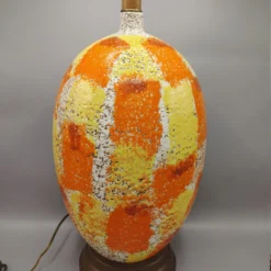 Dynamic 1960's Italian Ceramic Lamp Walnut Base -chairish shop dynamic 1960s italian ceramic lamp walnut base 5554 scaled