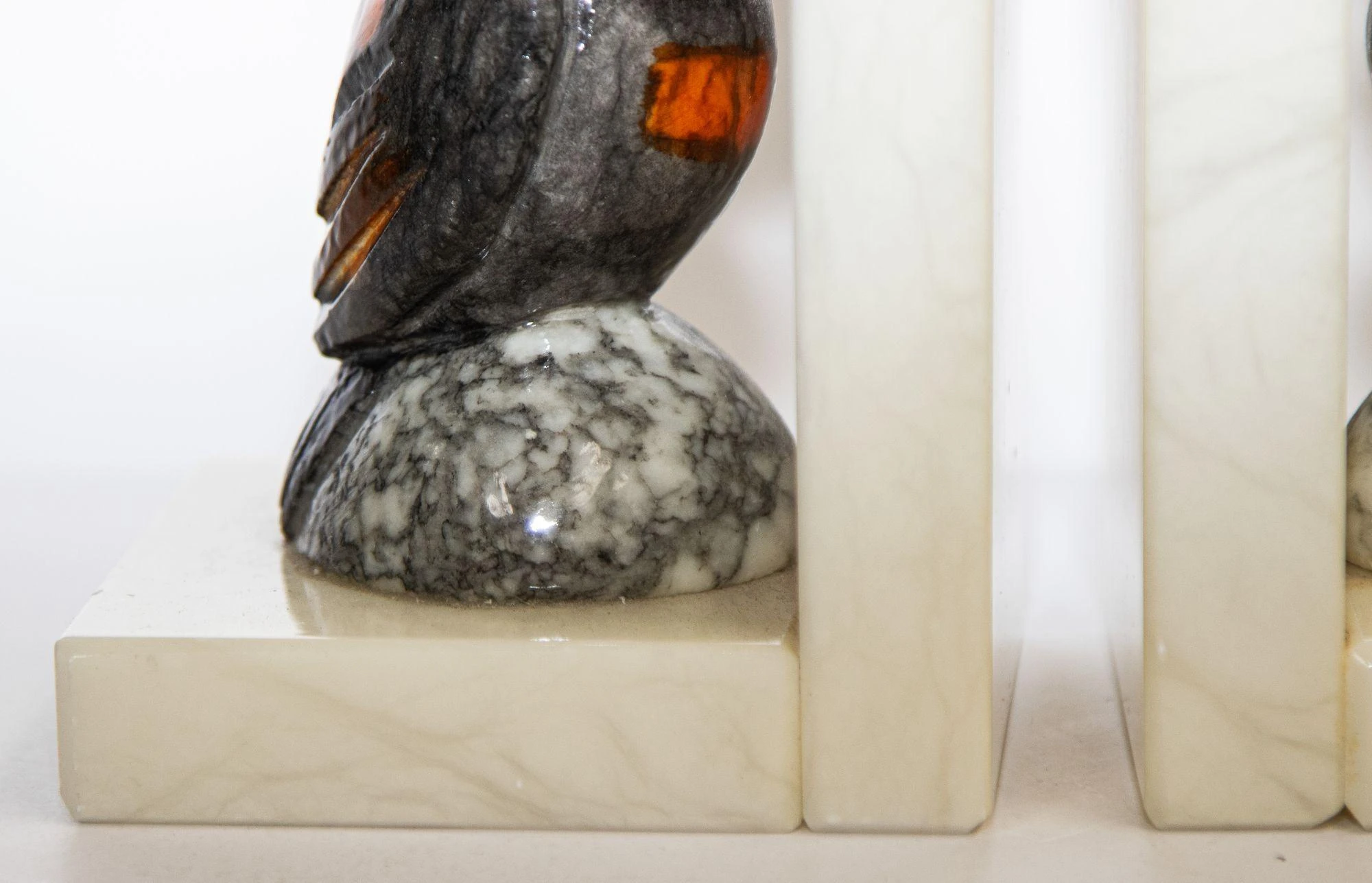 Hand-Carved Owl Bookends Italian Alabaster 1950's A Pair 4 Hand-Carved Owl Bookends Italian Alabaster 1950's A Pair - Image 4