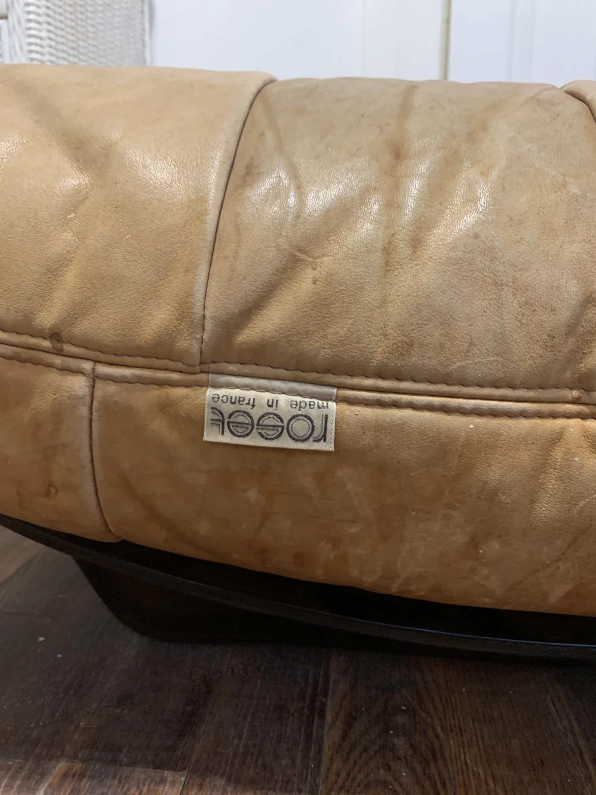 Michel Ducaroy Marsala Ottomans 1970’s 4 Michel Ducaroy Marsala Ottomans 1970’s - Image 4