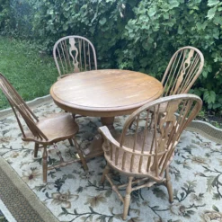 Mid 20th Century S. Bent Bros Colonial Round Table With Brass Accents -chairish shop mid 20th century s bent bros colonial round table with brass accents 4882