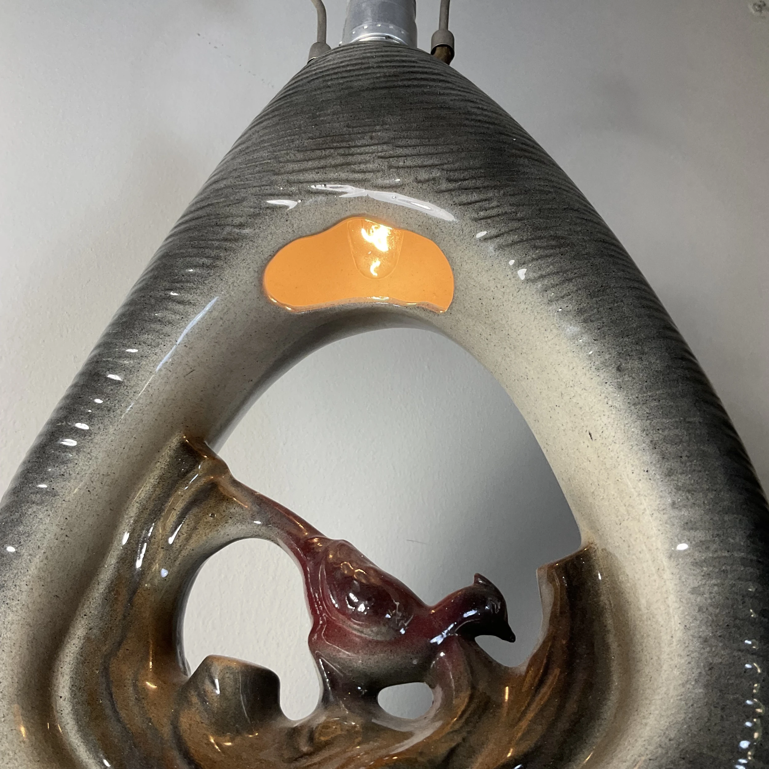 Mid-Century Haeger Vintage 1950's Pheasant Bird Ceramic Gray Table Tv Lamp Double Illumination 7 Mid-Century Haeger Vintage 1950's Pheasant Bird Ceramic Gray Table Tv Lamp Double Illumination - Image 7