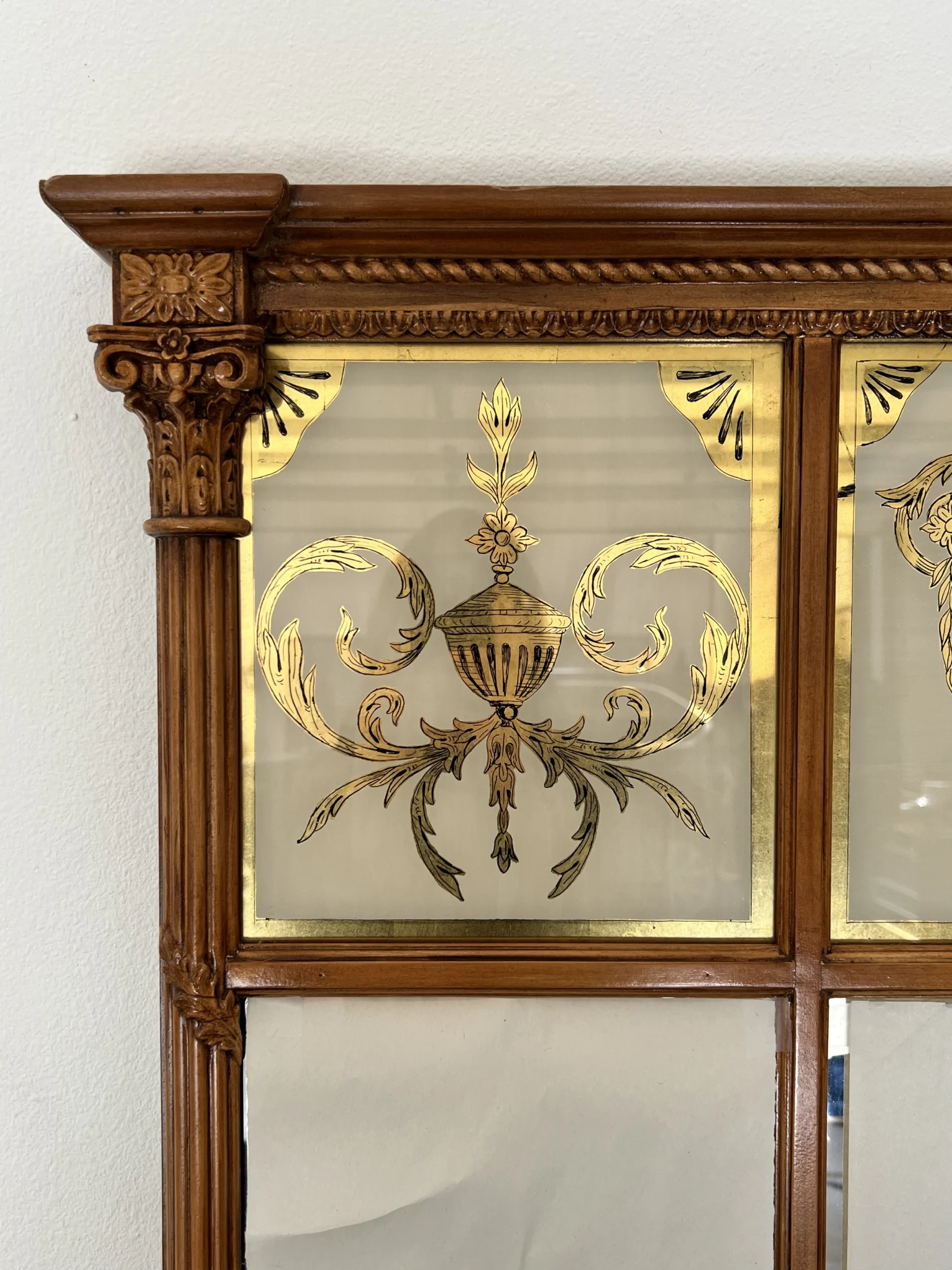 Mid-Century Large Neoclassical Style Verre Églimosé & Carved Wood Trumeau Over-Mantel Wall Mirror - Italian 1960's 4 Mid-Century Large Neoclassical Style Verre Églimosé & Carved Wood Trumeau Over-Mantel Wall Mirror - Italian 1960's - Image 4