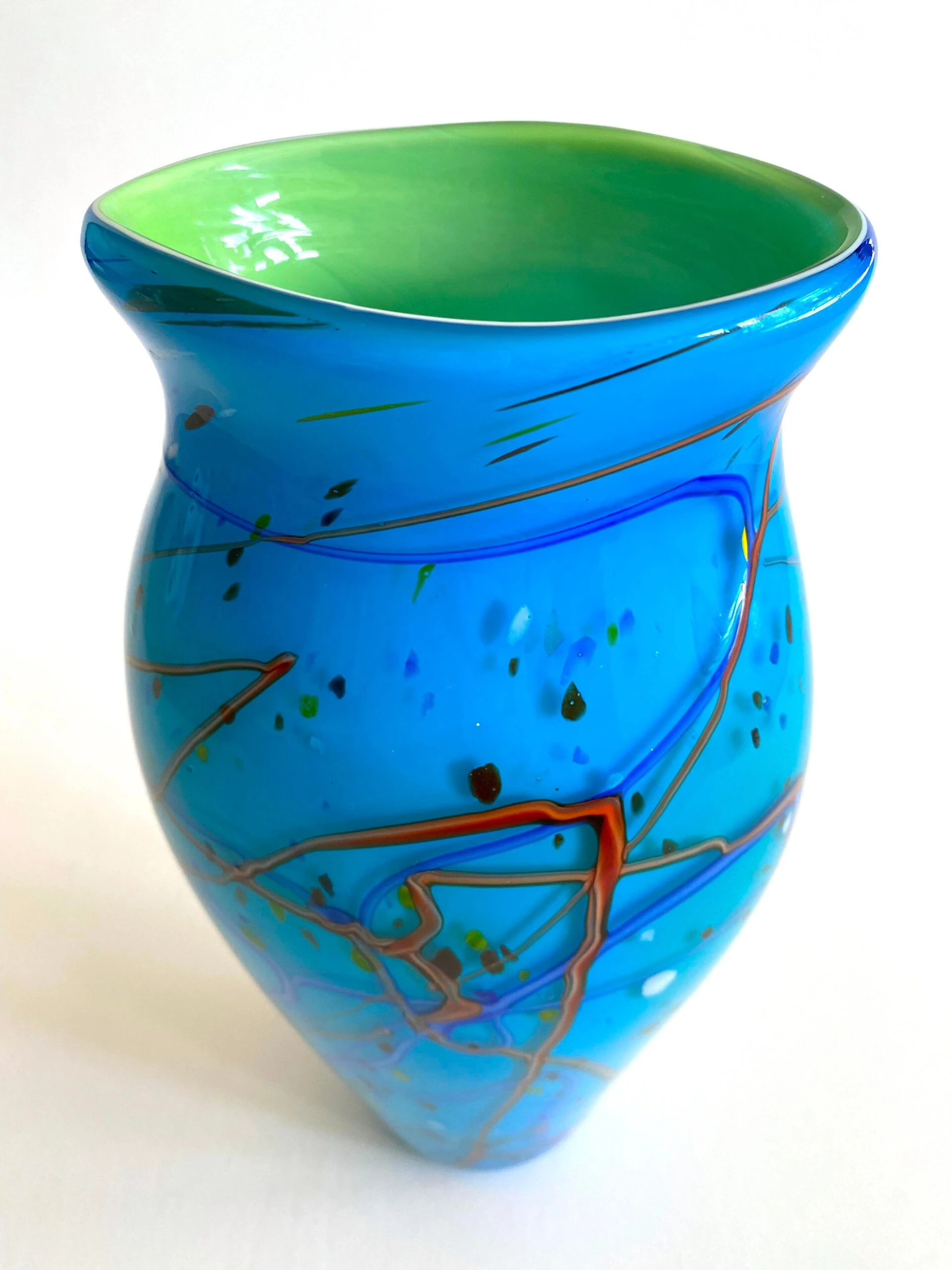 Postmodern Vintage 1990's Hand Blown Studio Art Glass Aqua Blue Abstract Contemporary Flower Vase 10 Postmodern Vintage 1990's Hand Blown Studio Art Glass Aqua Blue Abstract Contemporary Flower Vase - Image 10