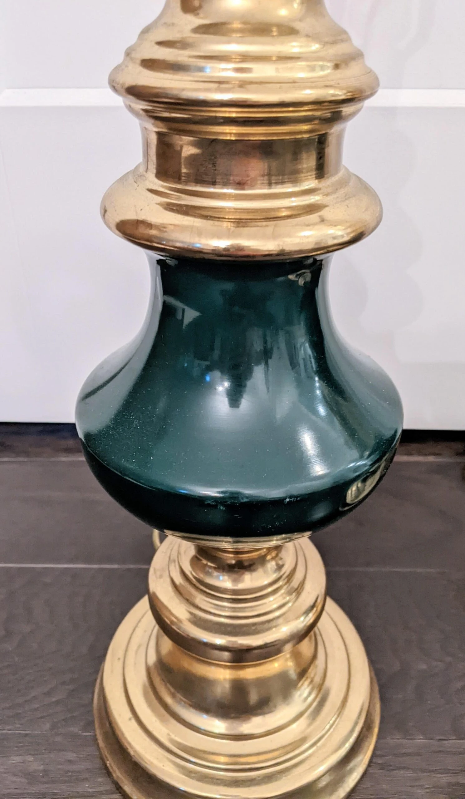 Vintage 1980's Brass And Emerald Green Table Lamps - A Pair 3 Vintage 1980's Brass And Emerald Green Table Lamps - A Pair - Image 3