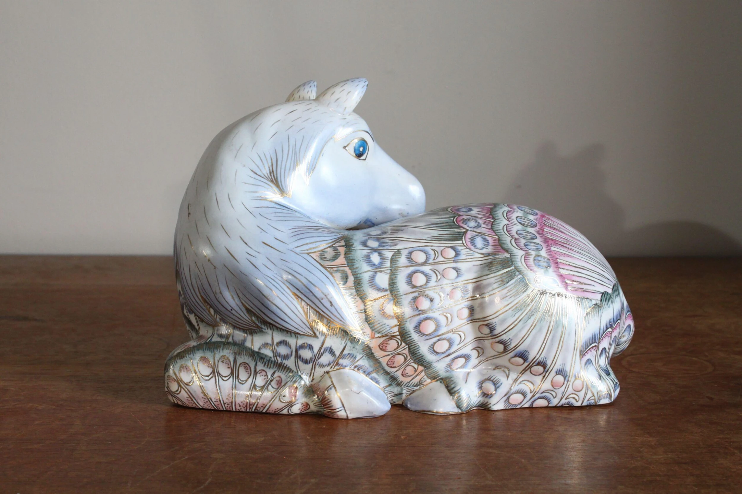 Vintage 1980's Ceramic Horse With Gilt Designs By Wildwood Accents 2 Vintage 1980's Ceramic Horse With Gilt Designs By Wildwood Accents - Image 2