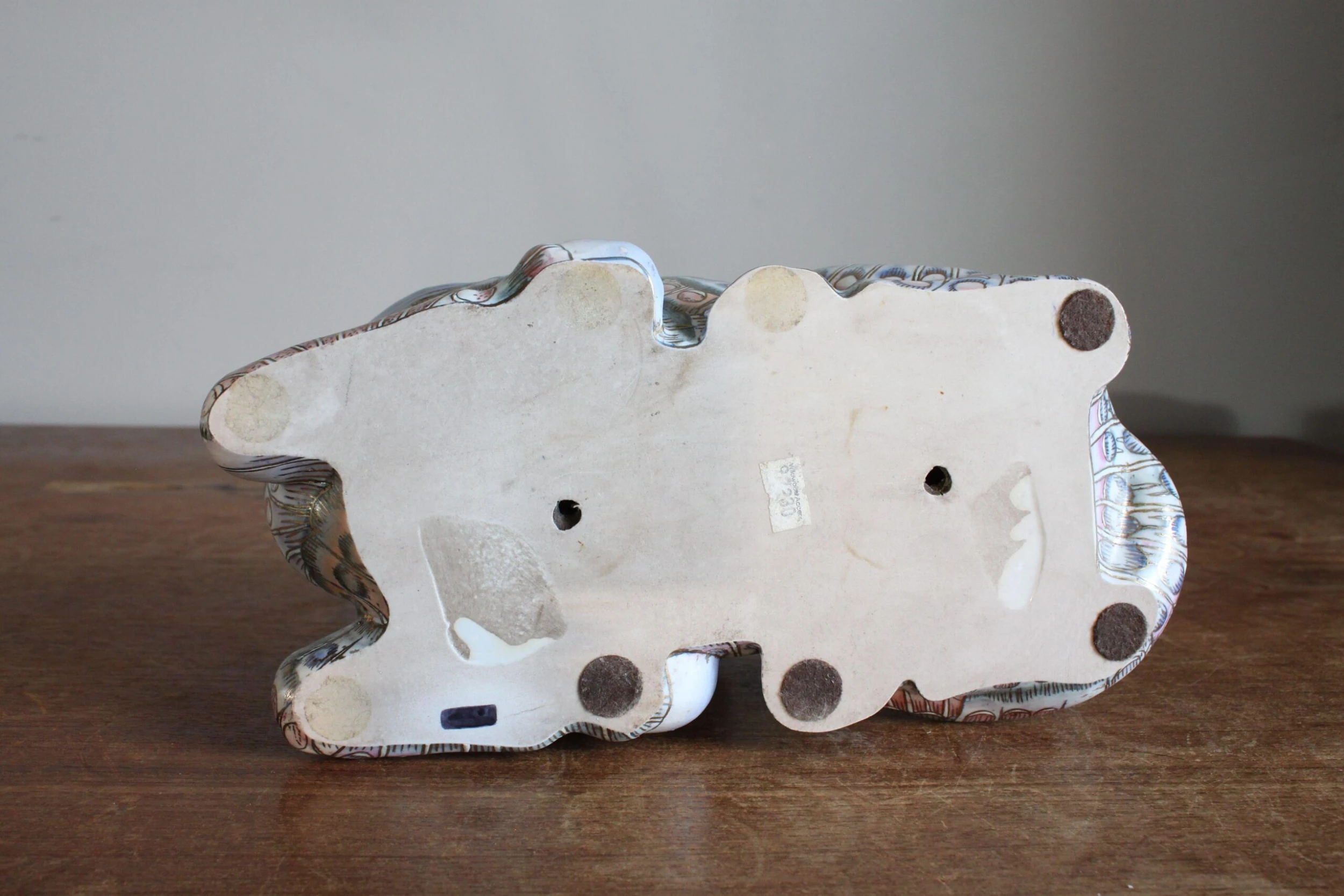 Vintage 1980's Ceramic Horse With Gilt Designs By Wildwood Accents 5 Vintage 1980's Ceramic Horse With Gilt Designs By Wildwood Accents - Image 5