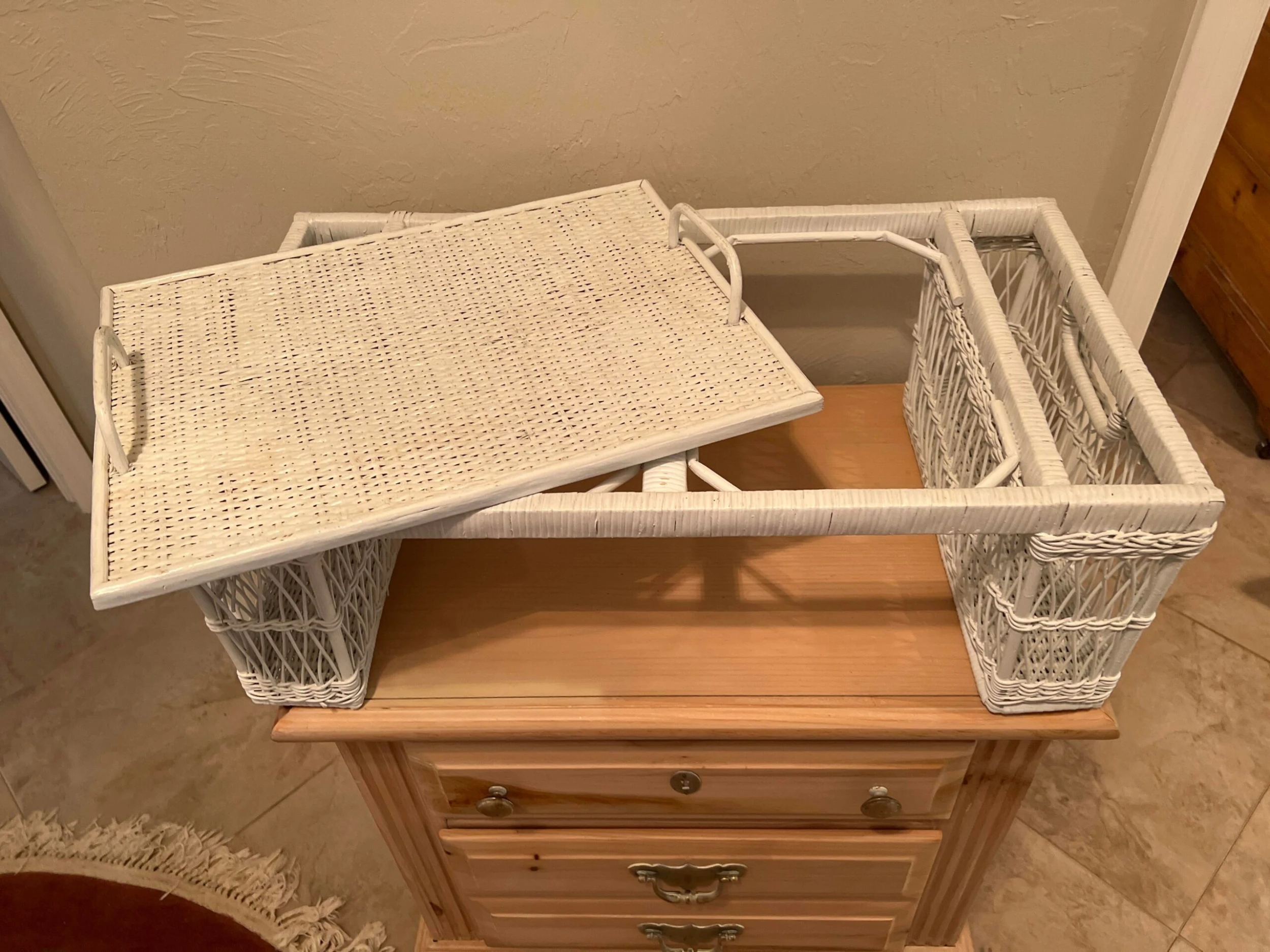 Vintage White Wicker Breakfast Serving Tray 1970’s 3 Vintage White Wicker Breakfast Serving Tray 1970’s - Image 3