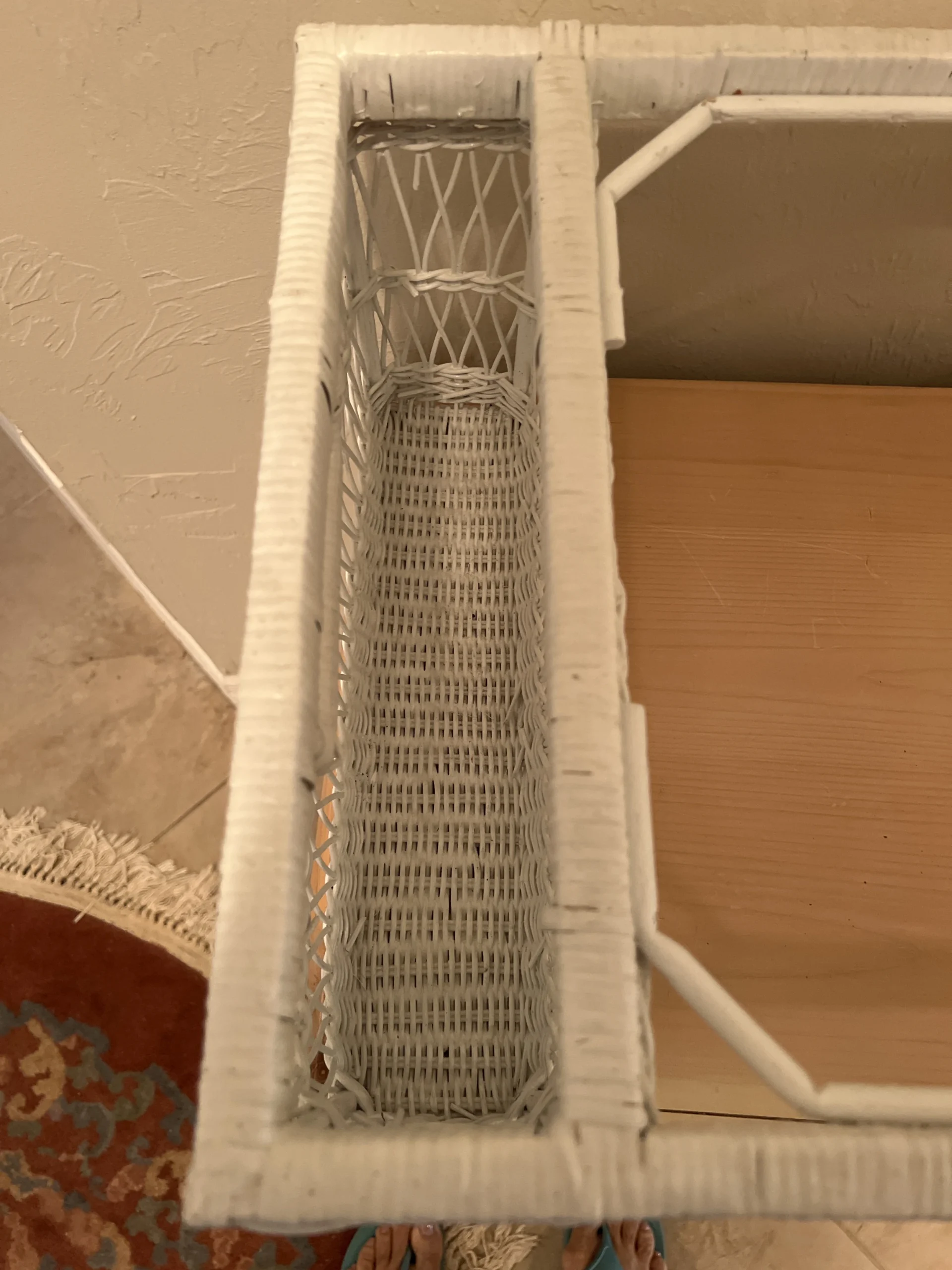 Vintage White Wicker Breakfast Serving Tray 1970’s 6 Vintage White Wicker Breakfast Serving Tray 1970’s - Image 6